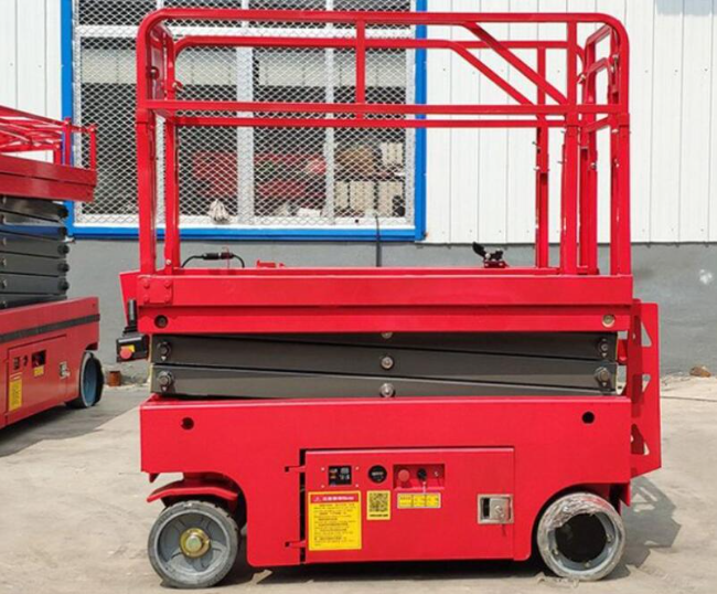 新洲移动式升降平台